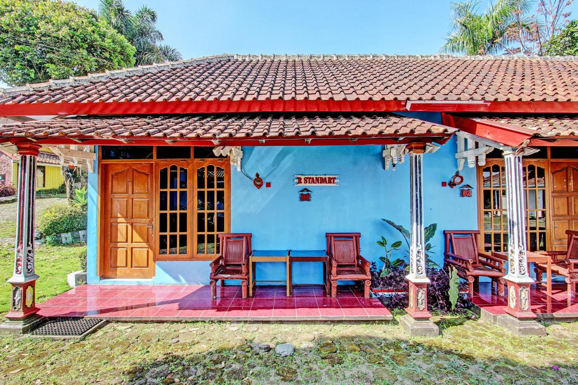 Hotel Capital O 91644 Loka Hause Salatiga Exterior foto