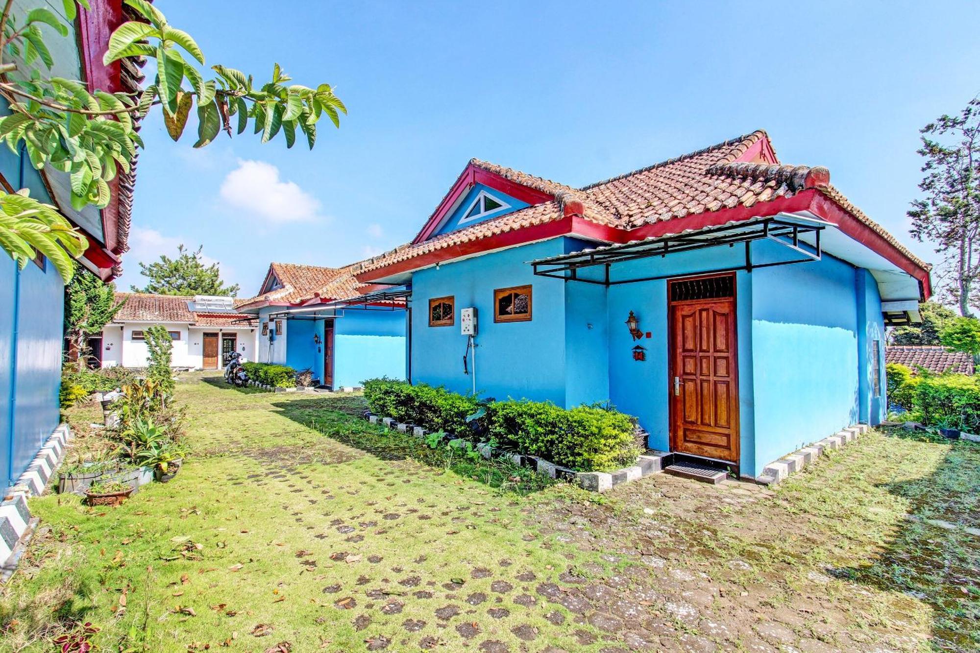 Hotel Capital O 91644 Loka Hause Salatiga Exterior foto