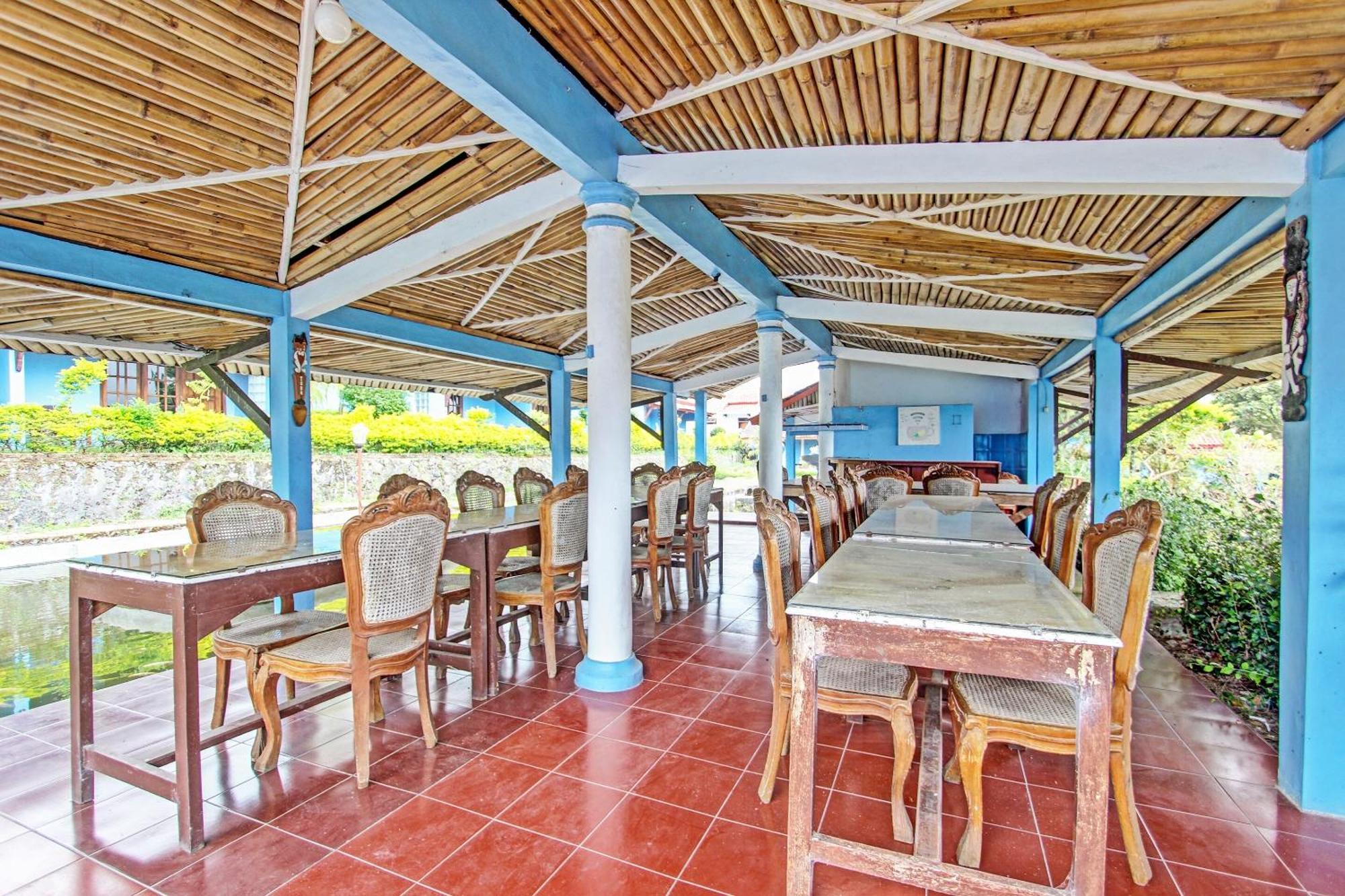 Hotel Capital O 91644 Loka Hause Salatiga Exterior foto